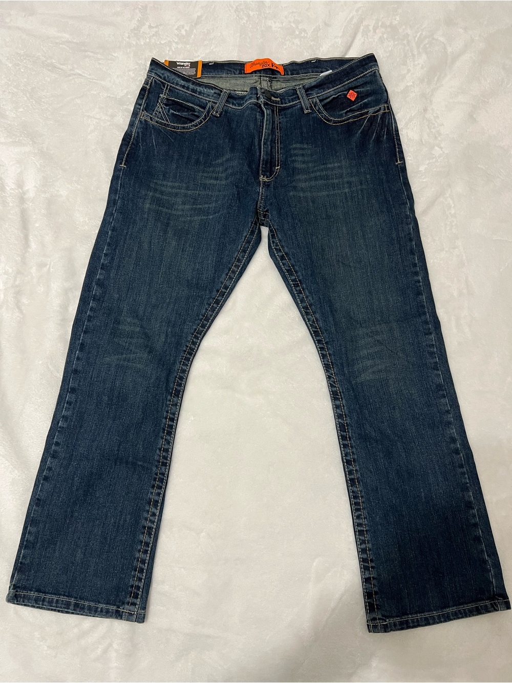 Wrangler Men's Relaxed Fit Indigo Blue Jeans